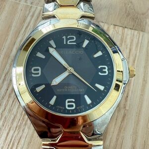 Vellaccio mens gold tone silver tone watch NEW BATTERY